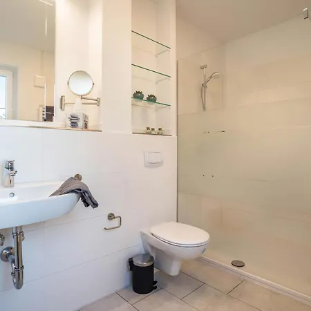 Nyaraló Ferienhaus Spaden *